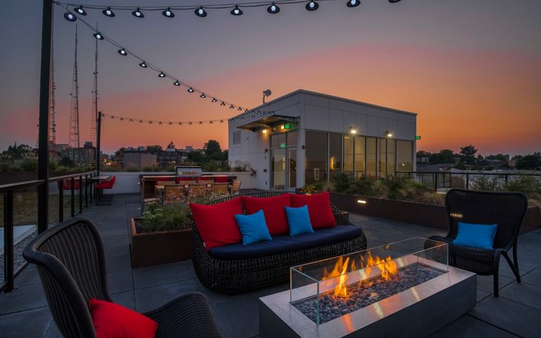 TWENTY20 MAD APARTMENTS SEATTLE WA ROOFTOP 07