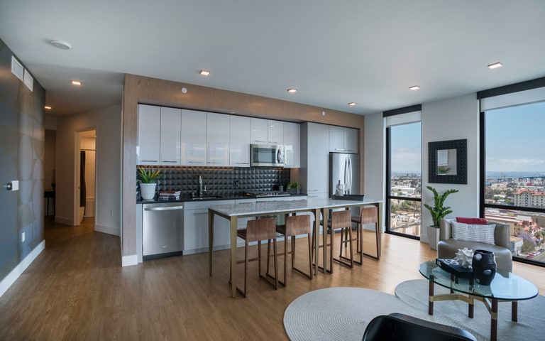 SHIFT APARTMENTS SAN DIEGO CA 2 BED MODEL UNIT KITCHEN 01